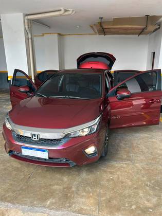 HONDA CITY 1.5 i-VTEC FLEX HATCH EXL CVT HONDA CITY 1.5 i-VTEC FLEX HATCH EXL CVT